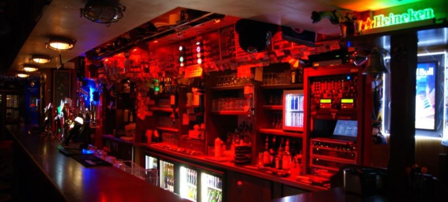Bar principal
